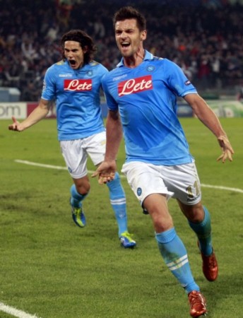 动为队友拉 动为队友拉